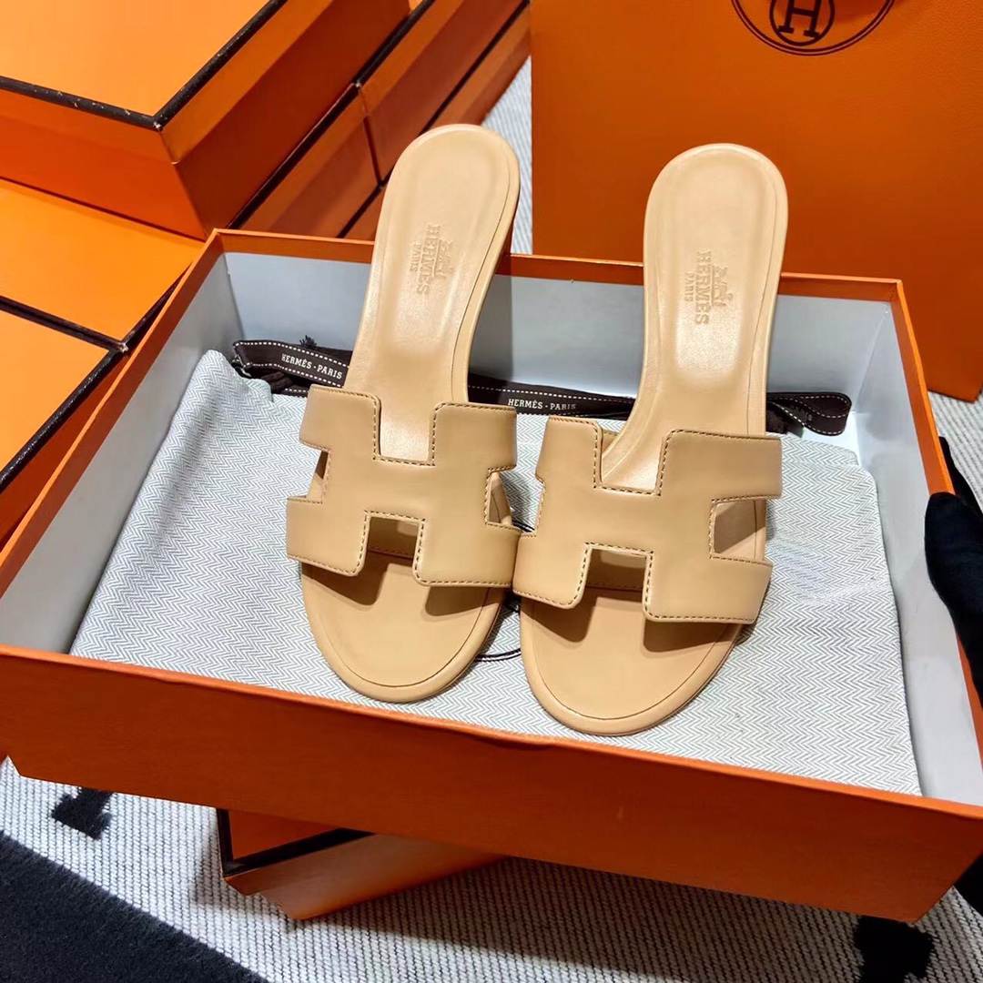 에르메스 올수공 오아시스 슬리퍼 샌들 스위프트 18